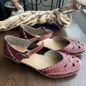 Rieker Red Leather Closed Toe Comfort Sandals Womens Size 39 8-8.5